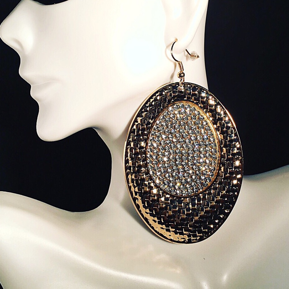 ⭐️NEW⭐️Golden Lattice Rhinestone Drop Earrings✨
